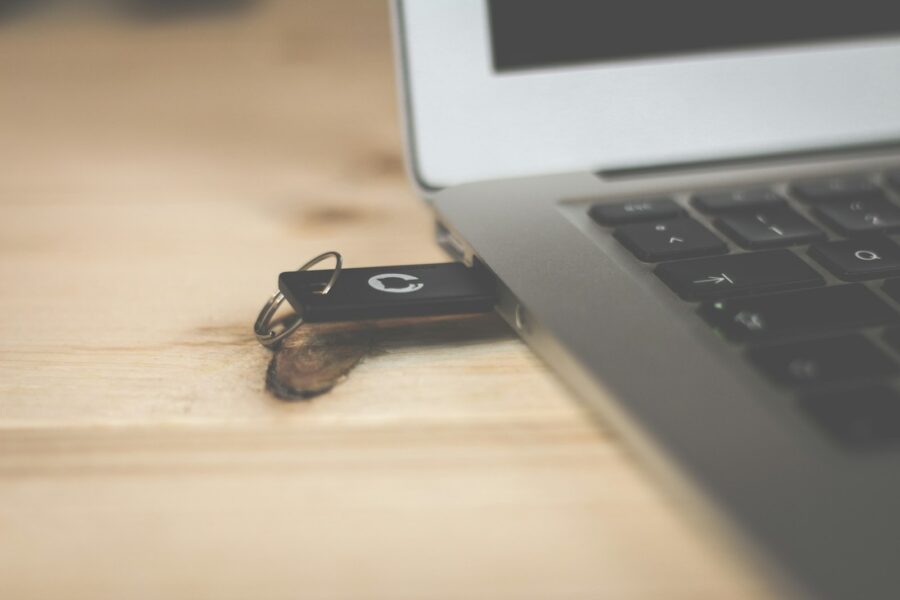 Portable ssd usb flash drive laptop desk