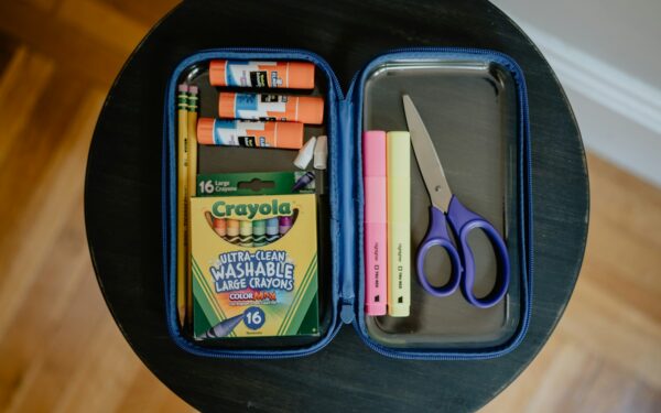 Simple products that tame kids’ art and school paper clutter