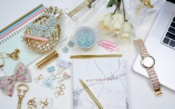 Smart second-hand accessory finds that instantly refresh your style