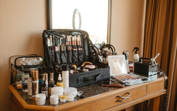 Smart vanity organization ideas that make getting ready feel calmer