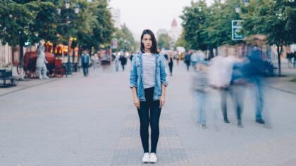 Casual style that feels considered: simple outfit formulas for busy days