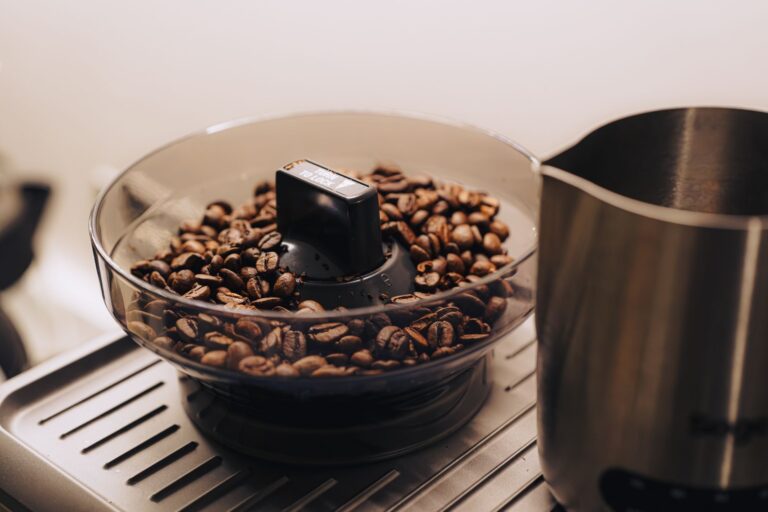 Manual coffee grinder close beans electric milk frother
