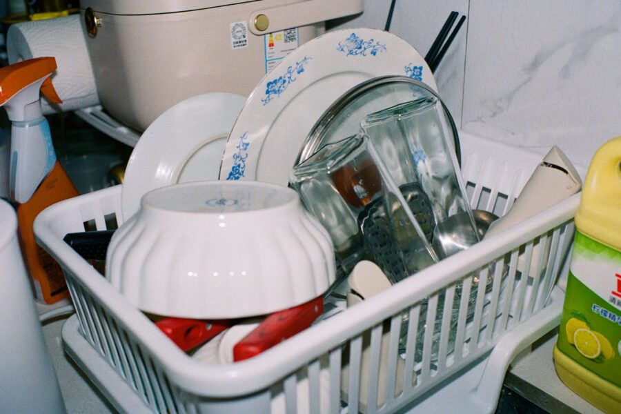 Compact dish rack