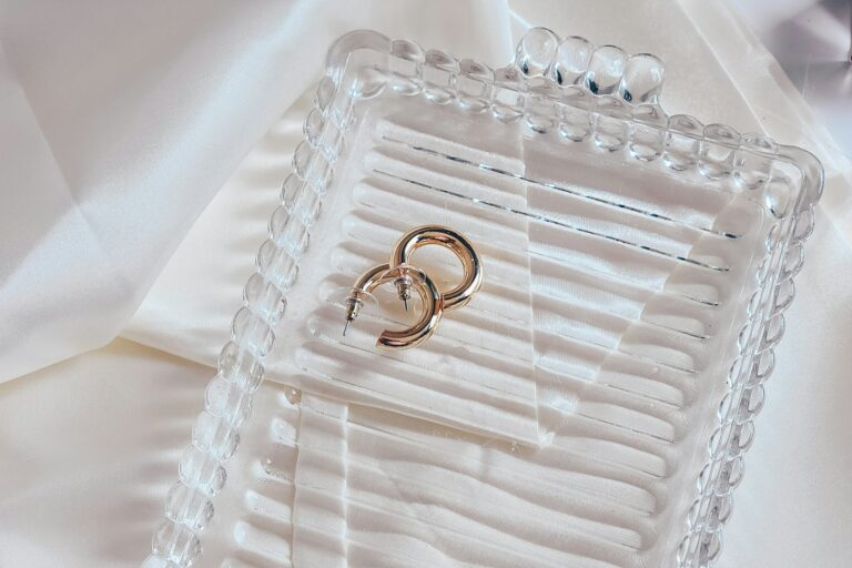 Minimal gold silver jewelry tray necklace rings earrings