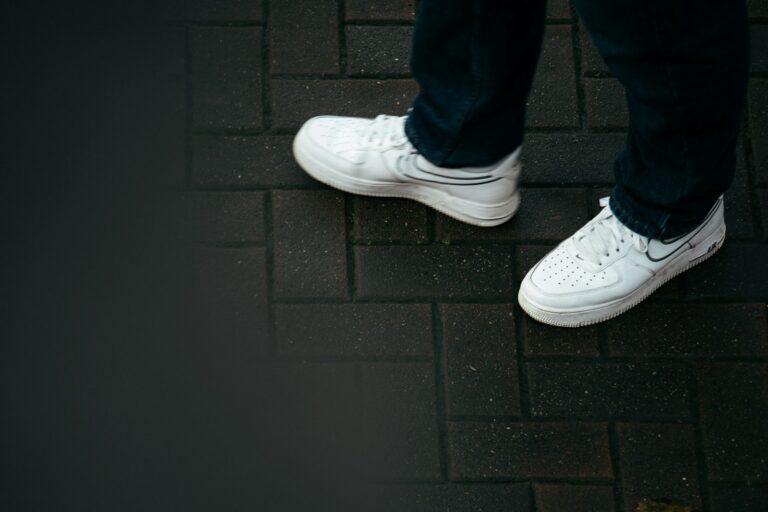 Casual sneakers jeans
