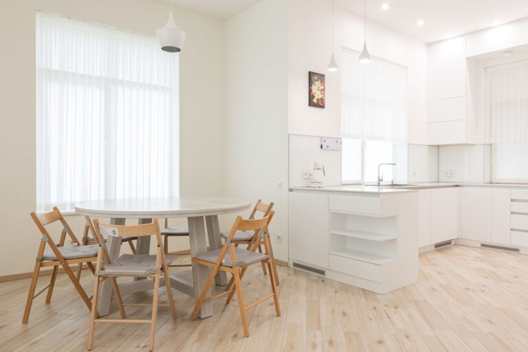 Folding table chairs