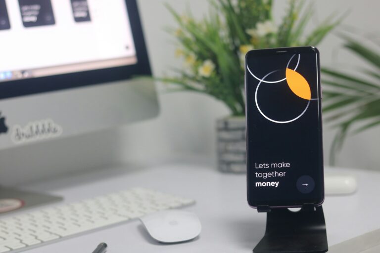 Bluetooth trackers keys