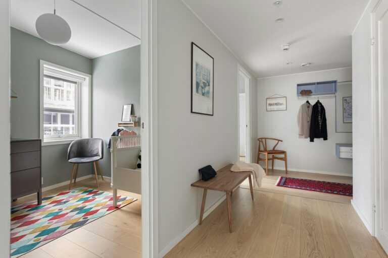 Hallway runner rug