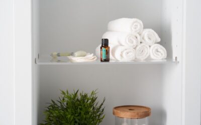 Simple budget bathroom picks that feel neat, calm and practical