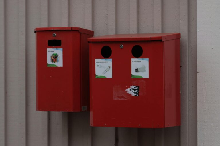 Wall mounted recycling bags hallway countertop food waste