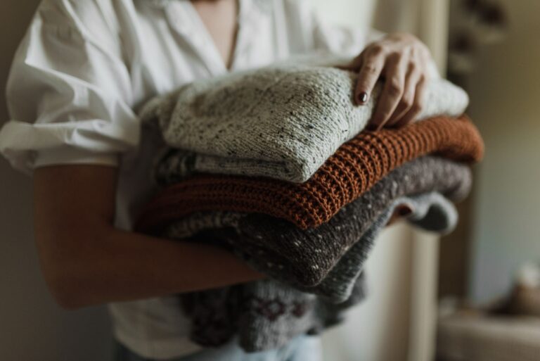 Clothes layered bed