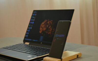 Simple phone stands and grips that actually make daily screen time easier