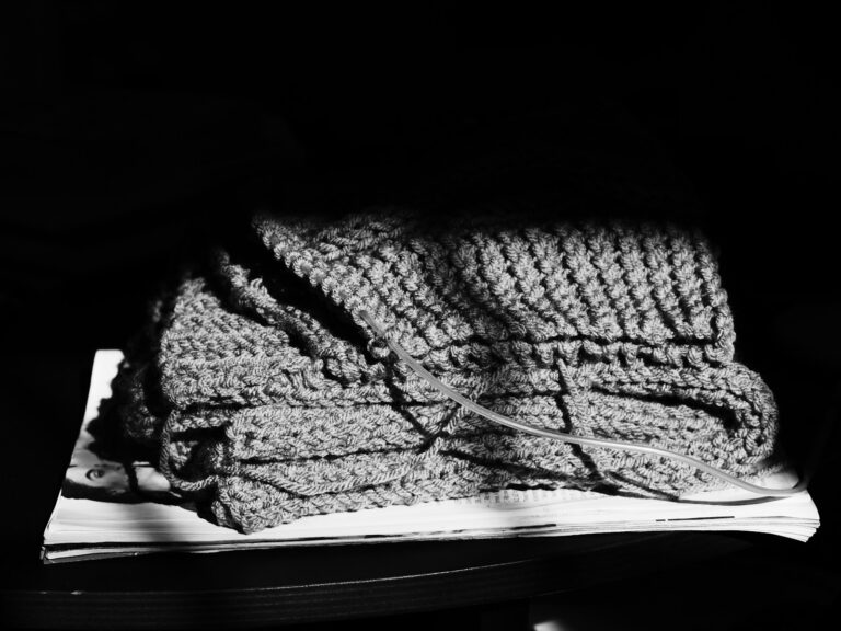 Stack folded wool