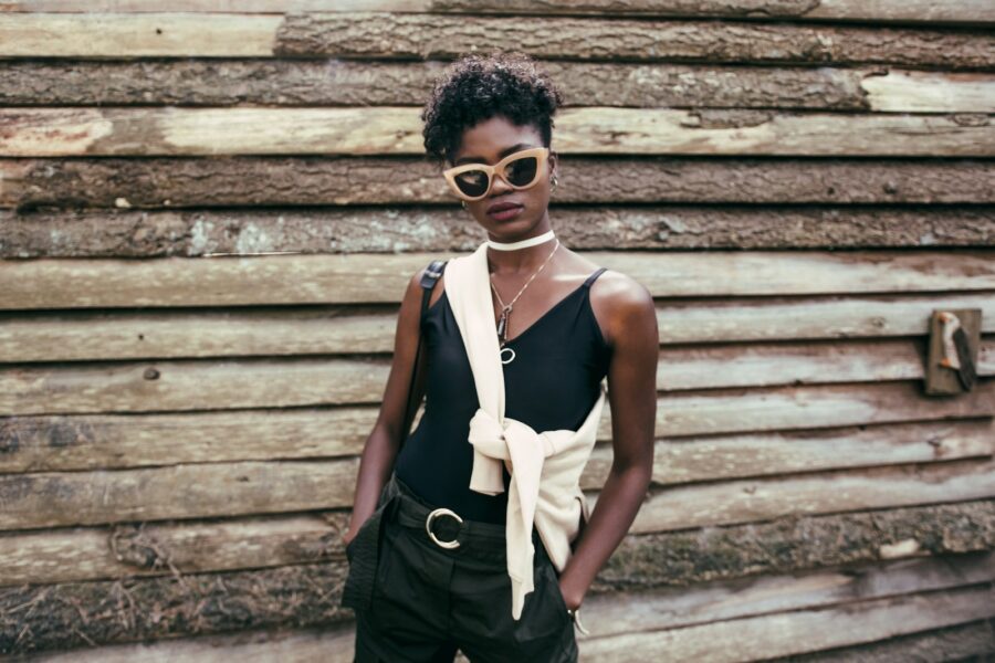 Woman simple outfit