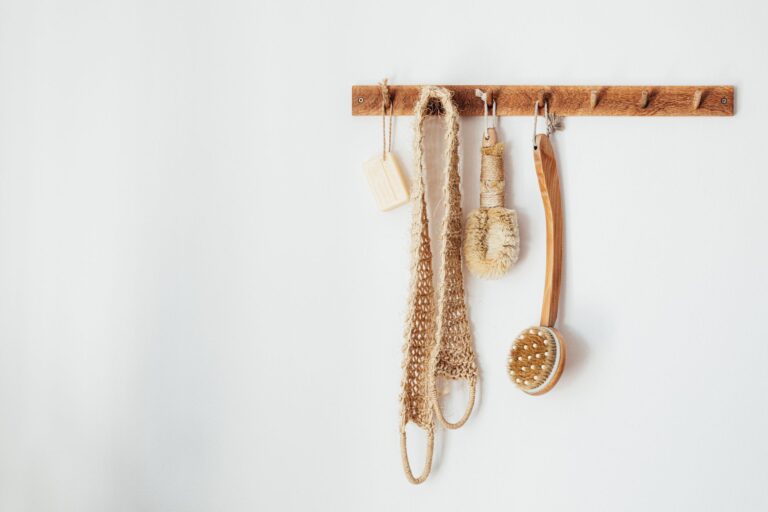 Hanging toiletry bag