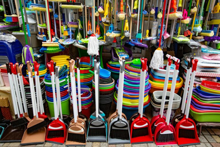 Broom mop bucket
