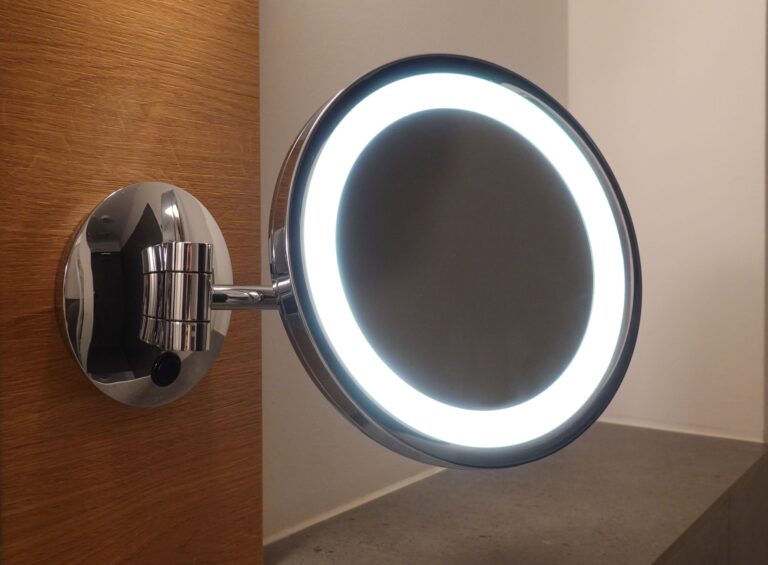 Modern bathroom gadgets