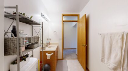 Smart budget bathroom storage ideas that make small spaces feel more organised