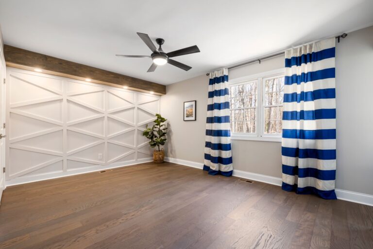 Summer living room