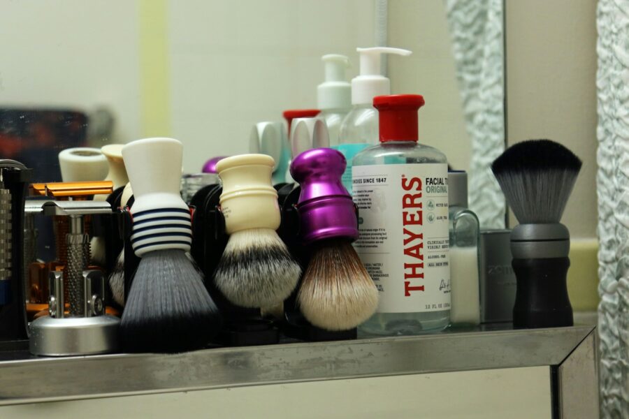 Bathroom counter grooming