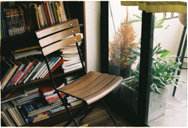 Reading nook corner