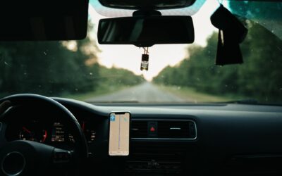 Compact summer car gadgets that keep road trips calmer and more comfortable