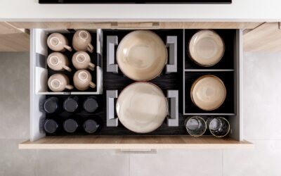 Drawer dividers and inserts that keep everyday essentials in easy reach