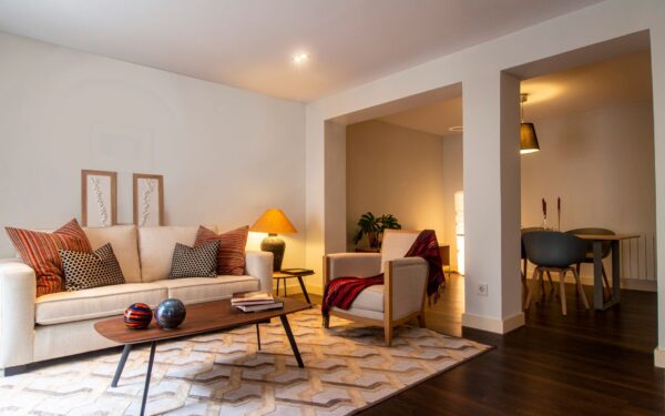Quiet comfort at home: soft essentials that make rooms feel calmer without a big makeover