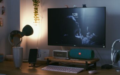 Quiet desk helpers that make working from home feel more focused