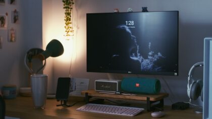 Quiet desk helpers that make working from home feel more focused