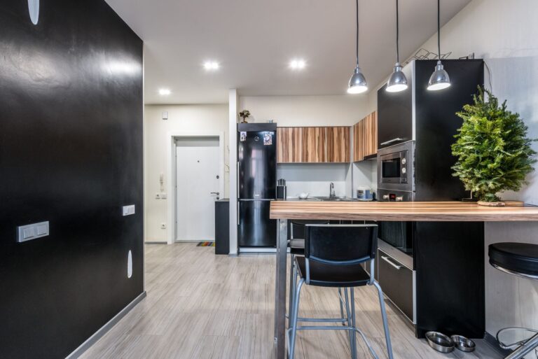 Small kitchen warm