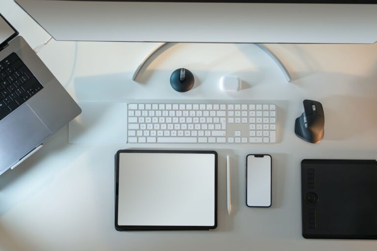 Tablet desk stand