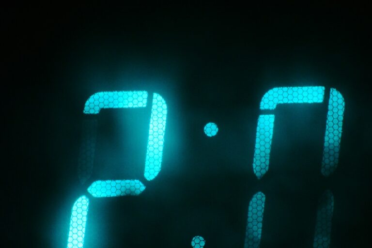 Digital alarm clock