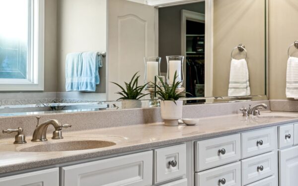 Smart bathroom organizers under a tight budget that actually make mornings easier
