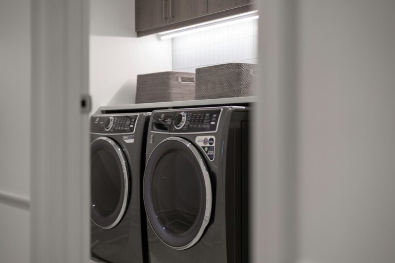 Laundry room drying