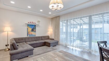 Smart lighting ideas that make studio apartments feel flexible and inviting