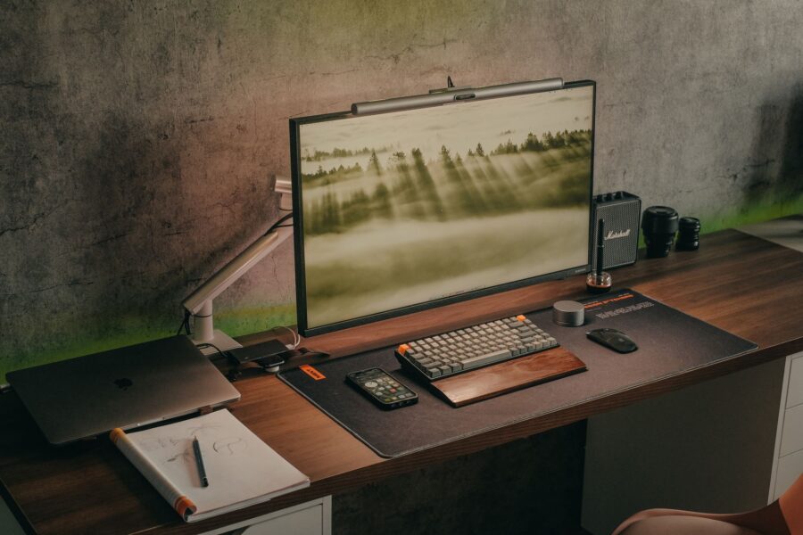 Desk cable organizer