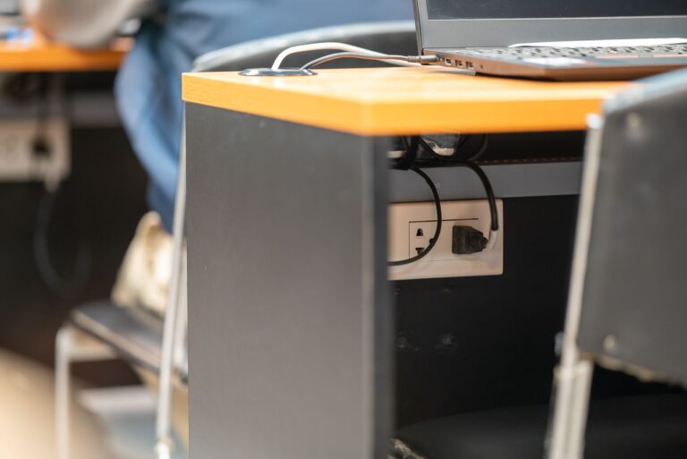 Desk cable organizer