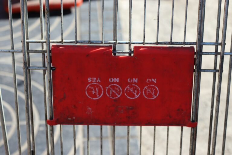 Shopping cart supermarket