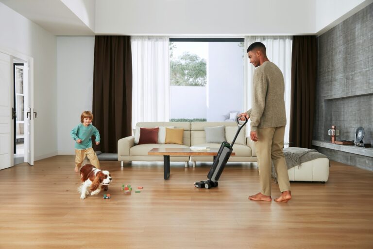 Cordless vacuum cleaner